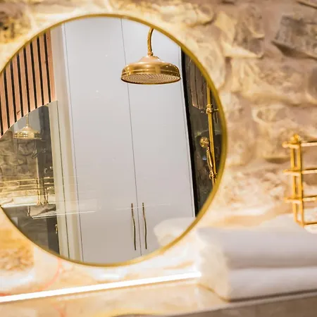 Apartmán Emperor's Luxury - Unique Unesco Site