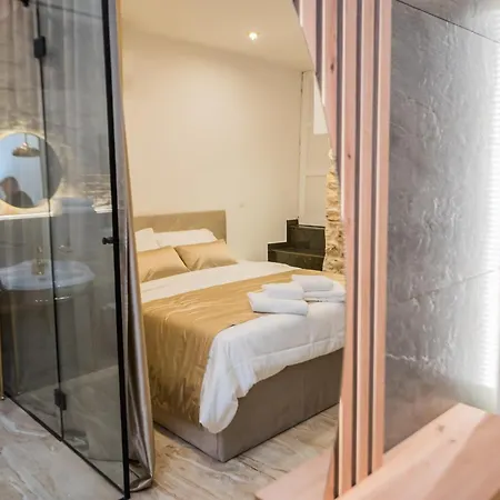 Emperor's Luxury - Unique Unesco Site Apartmán *