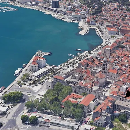 Apartmán Emperor's Luxury - Unique Unesco Site *