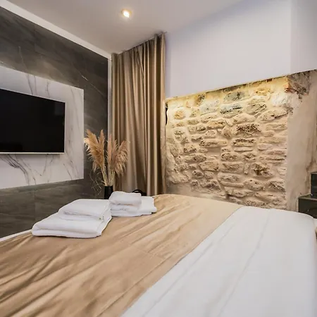 Apartment Emperor's Luxury - Unique Unesco Site Split