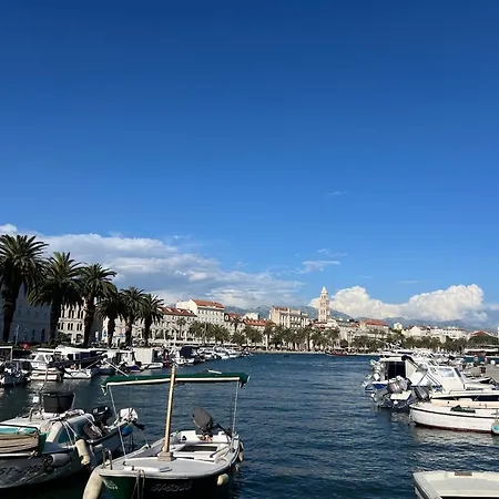 Emperor's Luxury - Unique Unesco Site Apartment Split