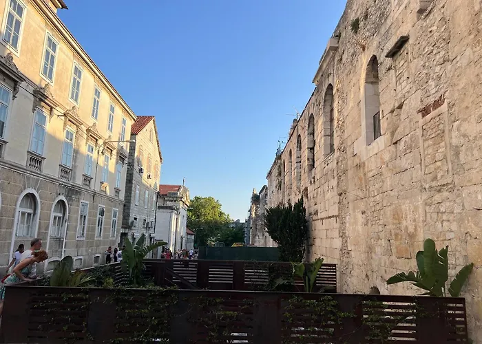 Emperor's Luxury - Unique Unesco Site Apartamento Split